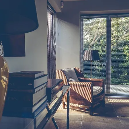 Villa Maytown