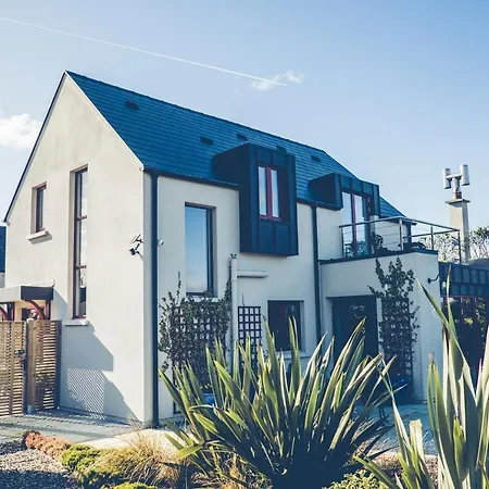 Villa Maytown