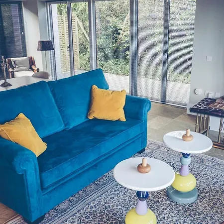 Villa Maytown Tagoat